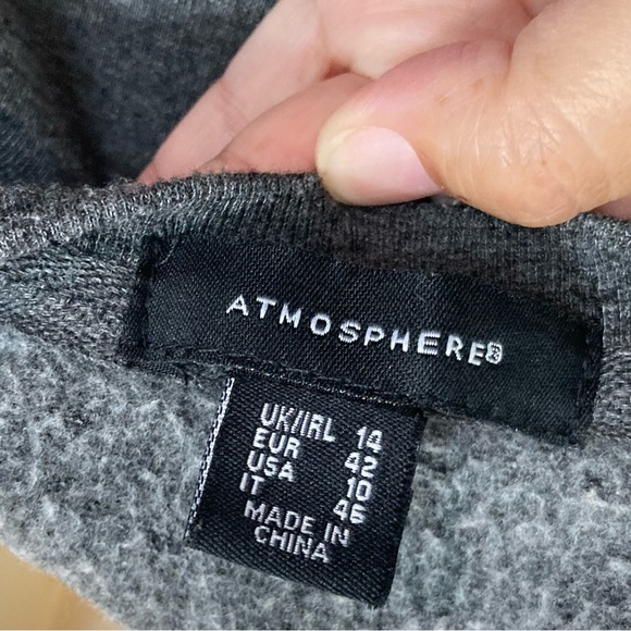 BERLIN Germany Gray Pullover Crewneck Sweatshirt by Atmosphere Womens Size 10 - Picture 8 of 14